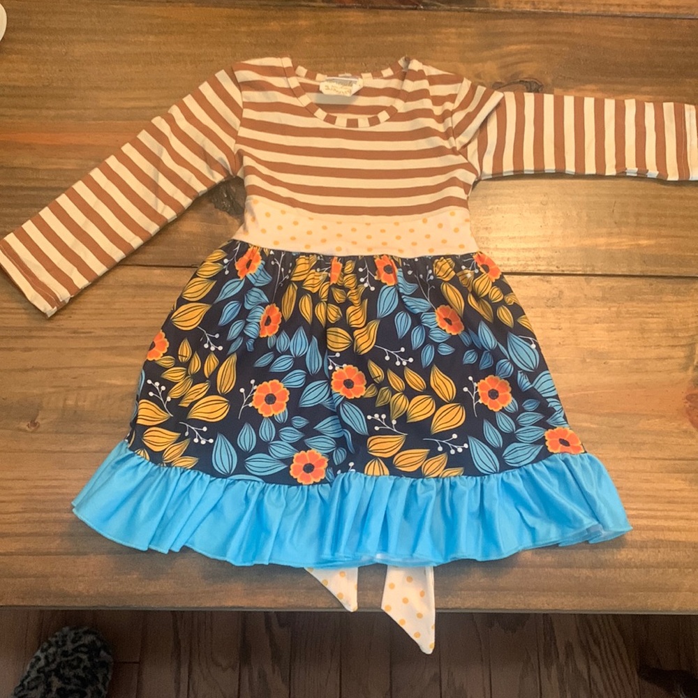 ✨EUC honeydew top or dress Size XS